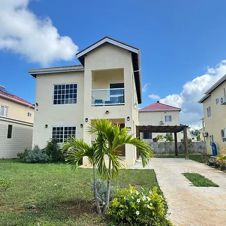 Villa Vista Lancewood Meadows Ocho Rios Jamaica